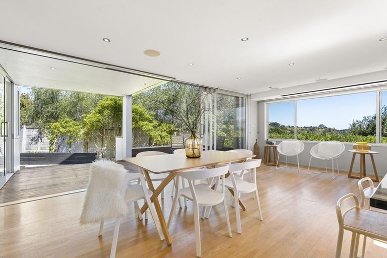 Photo of property in 44 Hill Road, Palm Beach, Waiheke Island, 1081