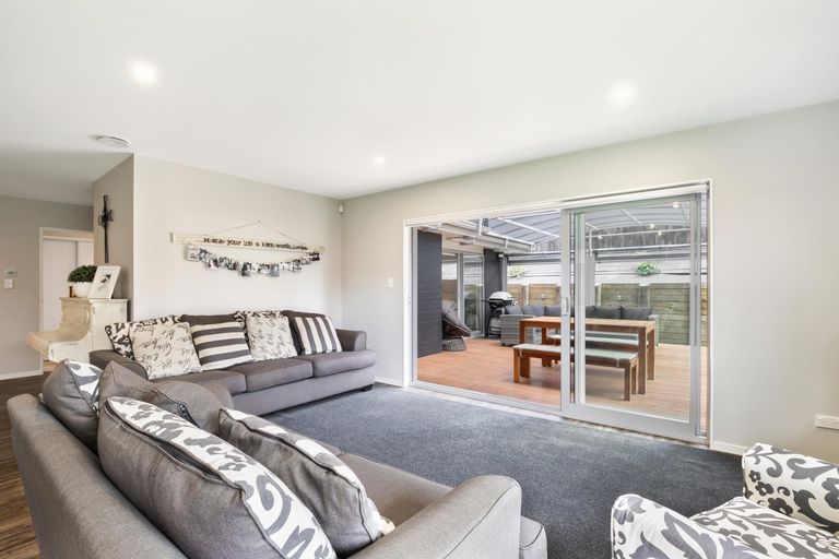 Photo of property in 10 Pyne Crescent, Pokeno, 2402