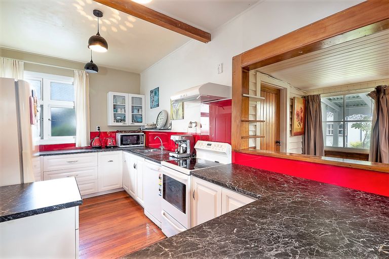 Photo of property in 33 Browning Street, Sydenham, Christchurch, 8023