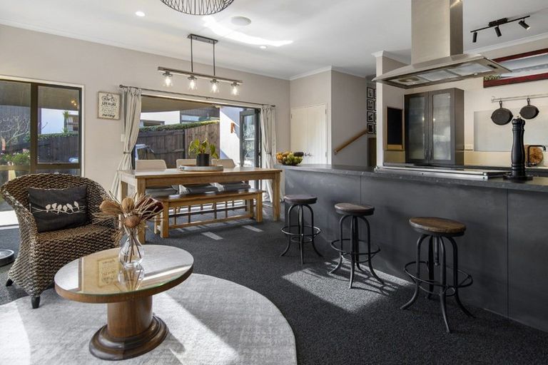 Photo of property in 15 Riddington Rise, Ohauiti, Tauranga, 3112