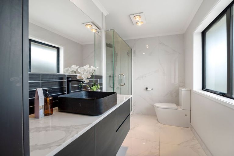 Photo of property in 32 Waireka Road, Rototuna North, Hamilton, 3210