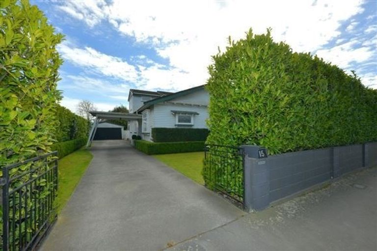 Photo of property in 15 Holmwood Road, Merivale, Christchurch, 8014