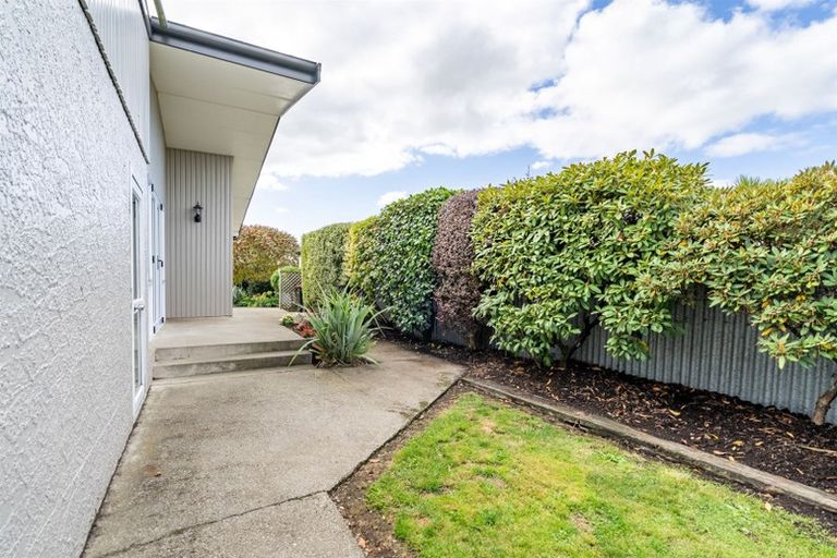 Photo of property in 1 Clyde Street, Gore, 9710