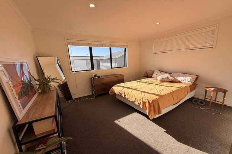 Photo of property in 106 Hobsonville Point Road, Hobsonville, Auckland, 0616