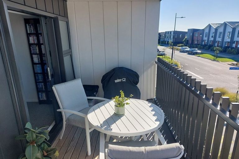 Photo of property in 43 Kauri Amber Road, Westgate, Auckland, 0614