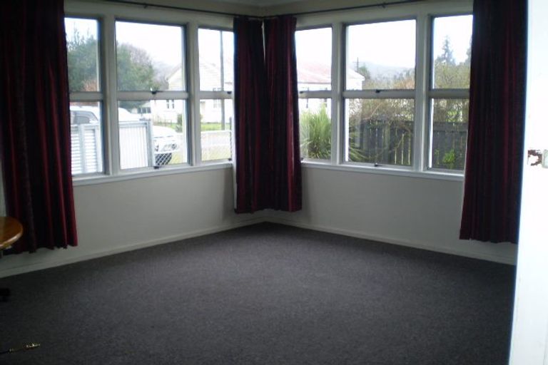 Photo of property in 71 Dick Street, Reefton, 7830