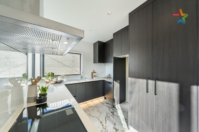 Photo of property in 3 Burnham Street, Petone, Lower Hutt, 5012