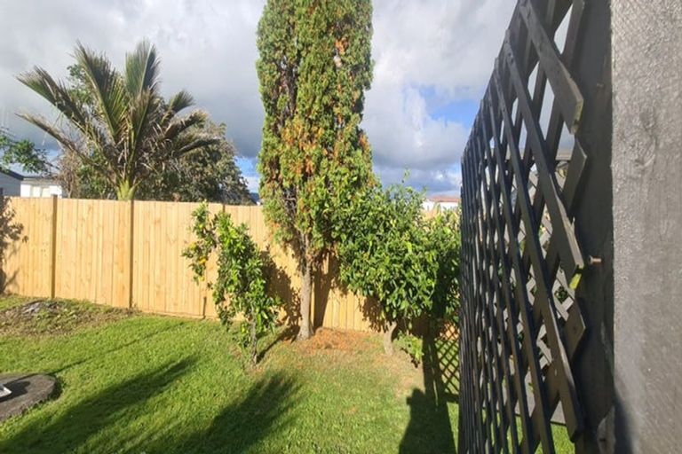 Photo of property in 3 Stirling Street, Levin, 5510