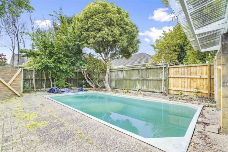 Photo of property in 52 Te Aroha Street, Hamilton East, Hamilton, 3216