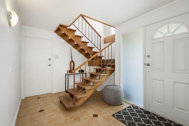 Photo of property in 80 Glencoe Road, Browns Bay, Auckland, 0630