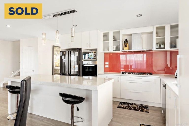 Photo of property in 234 Sturges Road, Henderson, Auckland, 0612