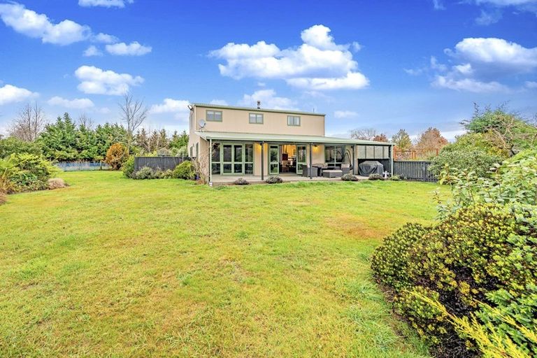 Photo of property in 13 Bridge Street, Southbridge, 7602