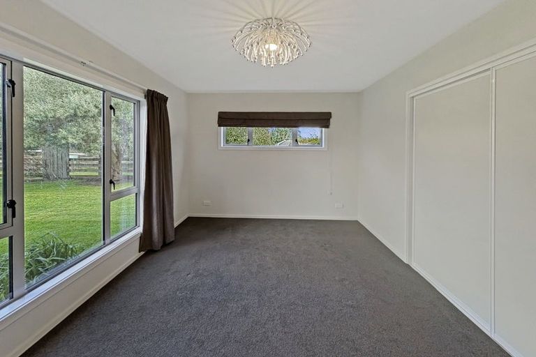 Photo of property in 646 No 2 Line, Fordell, 4572