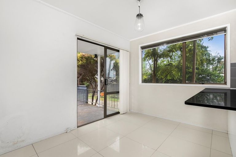 Photo of property in 10 Goldnib Place, Randwick Park, Auckland, 2105