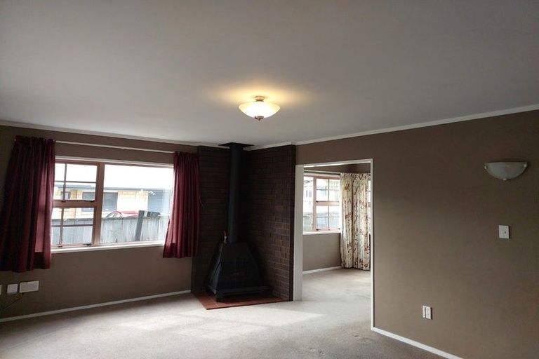 Photo of property in 76 Shakespeare Street, Leamington, Cambridge, 3432