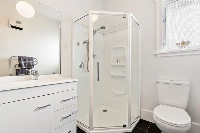 Photo of property in 1/4 Domain Terrace, Spreydon, Christchurch, 8024