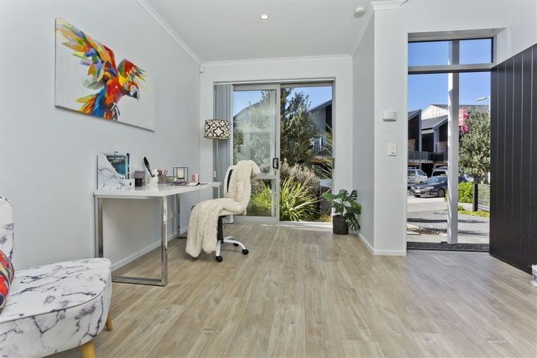 Photo of property in 76 Bomb Point Drive, Hobsonville, Auckland, 0616