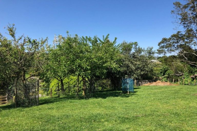 Photo of property in 26 Whangarata Road, Tuakau, 2121