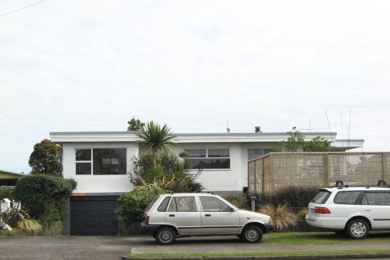 Photo of property in 126a Seaview Road, Westown, New Plymouth, 4310