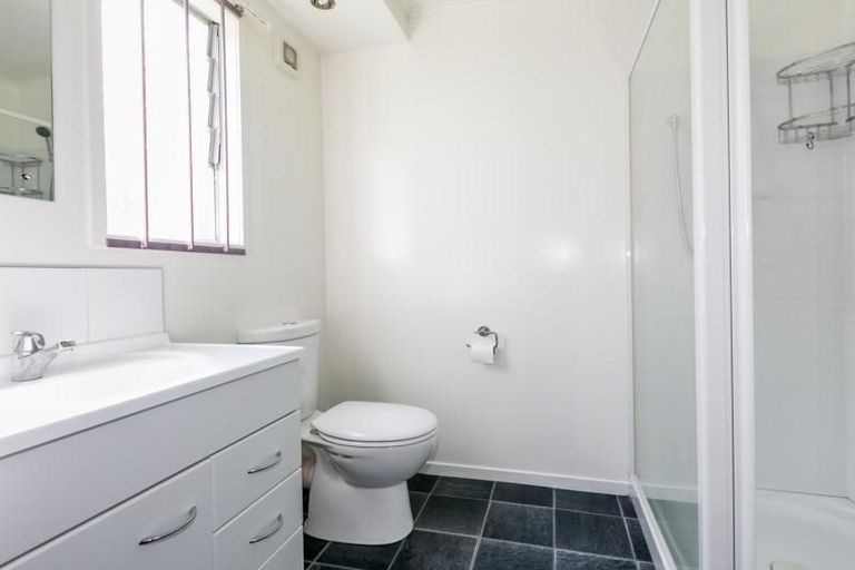 Photo of property in 810 Sylvan Road, Mayfair, Hastings, 4122