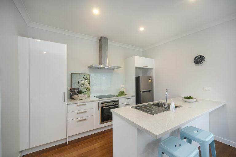 Photo of property in 9 Milverton Avenue, Hokowhitu, Palmerston North, 4410