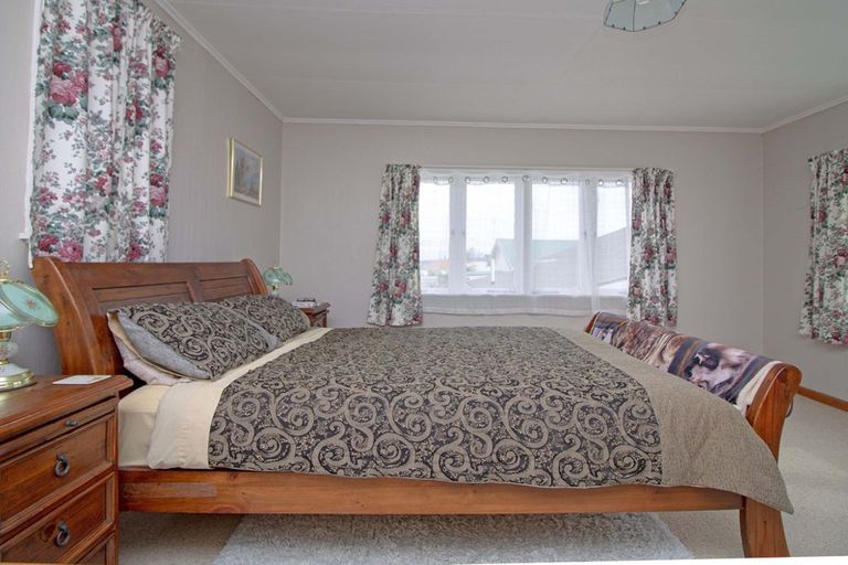 Photo of property in 11 Carlyle Street, Te Aroha, 3320