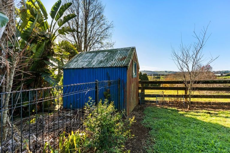 Photo of property in 679 Runciman Road, Runciman, Drury, 2578