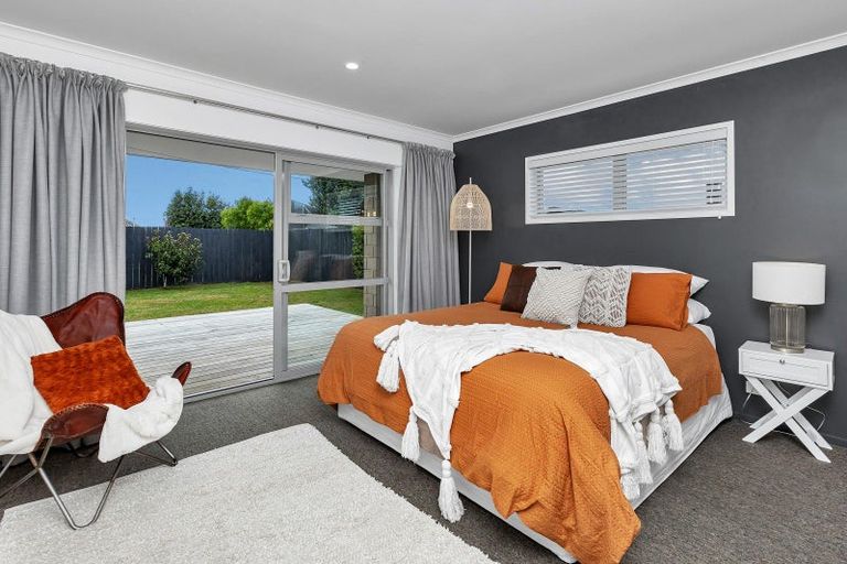 Photo of property in 21 Mariners Haven, One Tree Point, 0118