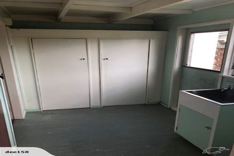 Photo of property in 4 Mcdonald Place, Awapuni, Palmerston North, 4412