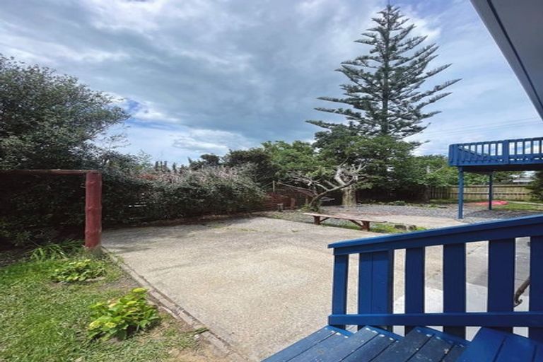 Photo of property in 338 Royal Road, Massey, Auckland, 0614