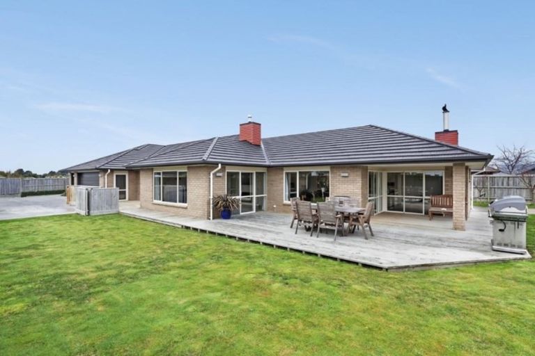 Photo of property in 8 Royston Common, West Melton, 7618