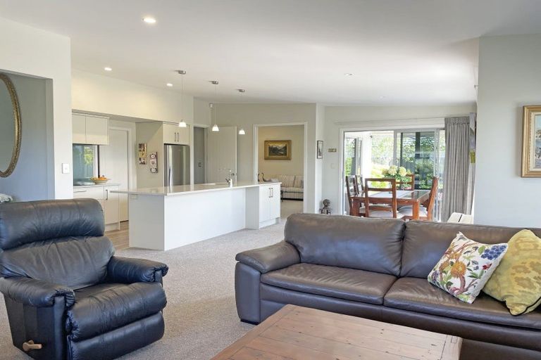 Photo of property in 16 Wanaka Place, Poraiti, Napier, 4112