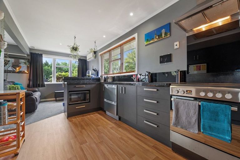 Photo of property in 677 Main South Road, Islington, Christchurch, 8042