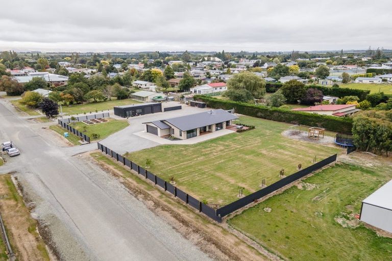 Photo of property in 35 Hereford Street, Riversdale, 9776