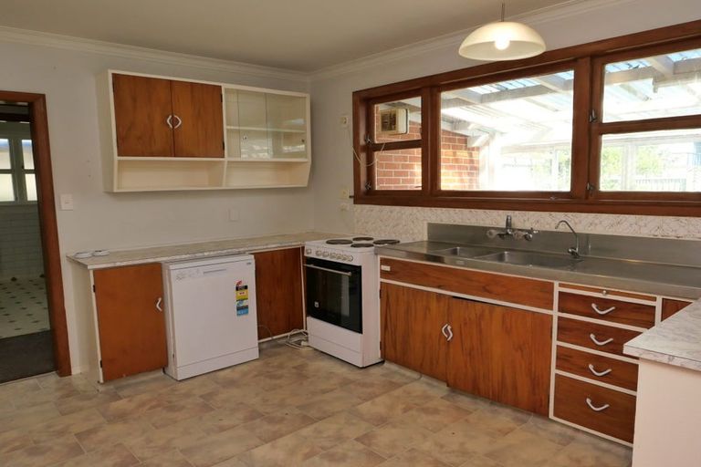 Photo of property in 20 Ngapotiki Street, Paraparaumu Beach, Paraparaumu, 5032