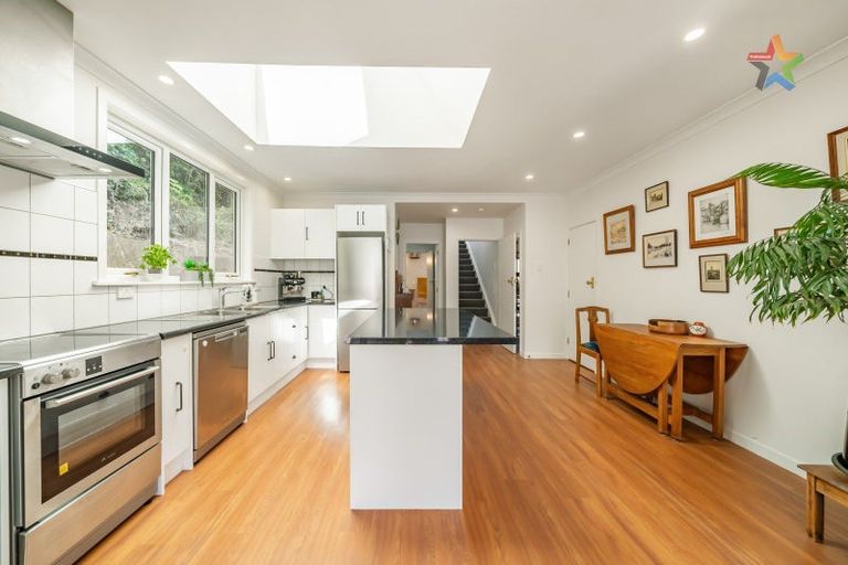 Photo of property in 13 Prebble Grove, Naenae, Lower Hutt, 5011