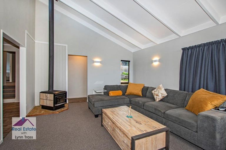 Photo of property in 13 Barclay Place, Te Kamo, Whangarei, 0112