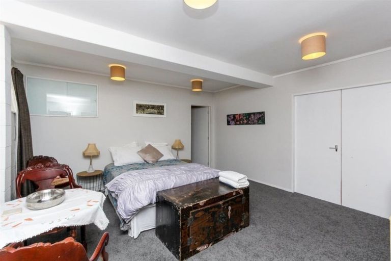 Photo of property in 121 Poplar Grove, Whalers Gate, New Plymouth, 4310