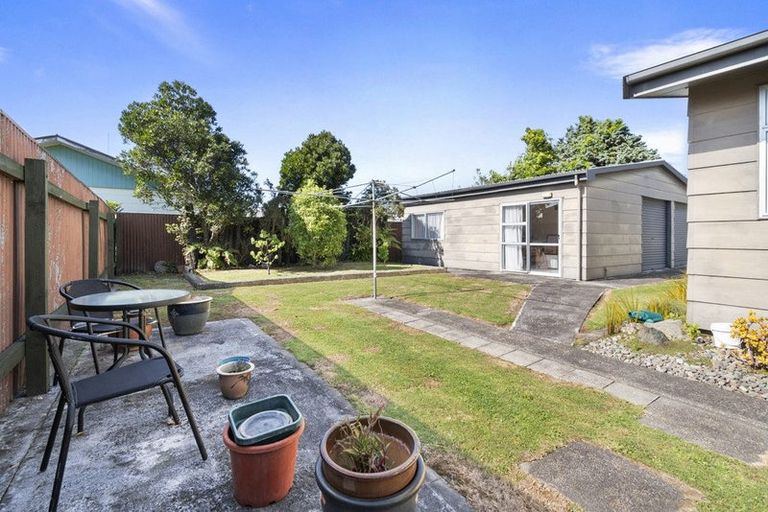 Photo of property in 108 Tremaine Avenue, Westbrook, Palmerston North, 4412
