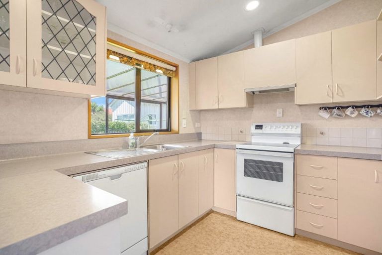 Photo of property in 49 Mackenzie Street, Winton, 9720