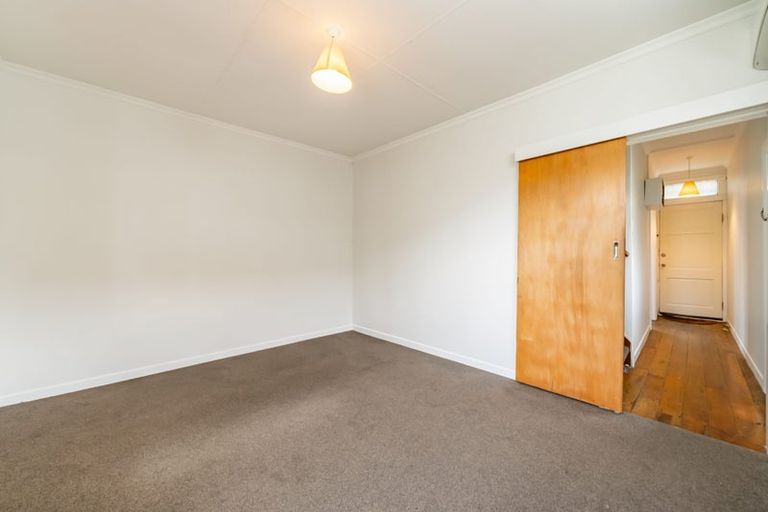Photo of property in 14 Normanby Street, Newtown, Wellington, 6021