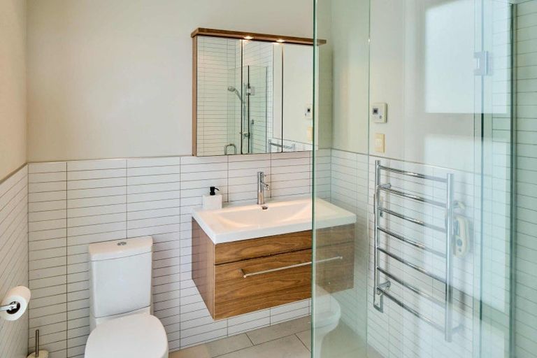 Photo of property in 11 Winifred Way, Belmont, Lower Hutt, 5010