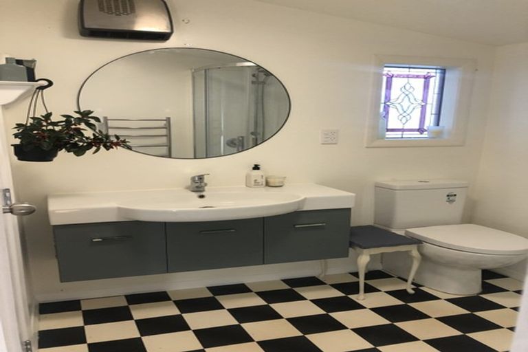 Photo of property in 82 Marine Parade, Otaki Beach, Otaki, 5512