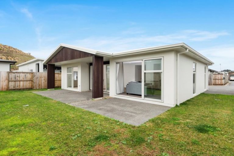 Photo of property in 59 Saint Pauls Drive, Brookfield, Tauranga, 3110
