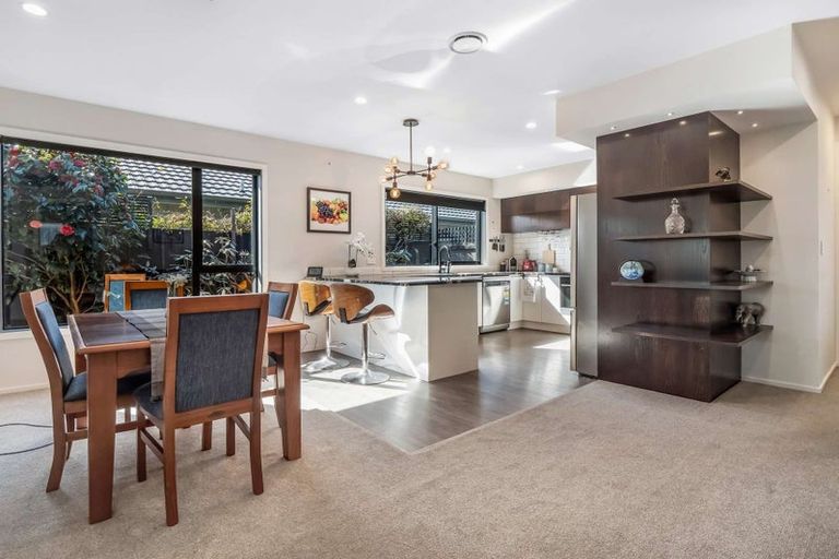 Photo of property in 10 Koreke Lane, Halswell, Christchurch, 8025