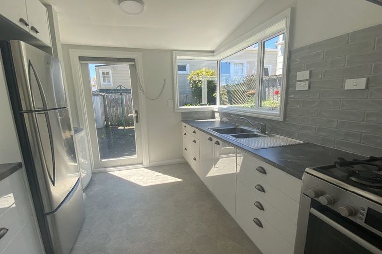 Photo of property in 17 Horner Street, Newtown, Wellington, 6021