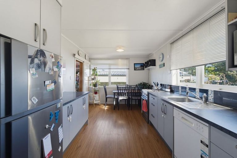 Photo of property in 25 Mcgreevy Street, Waipawa, 4210
