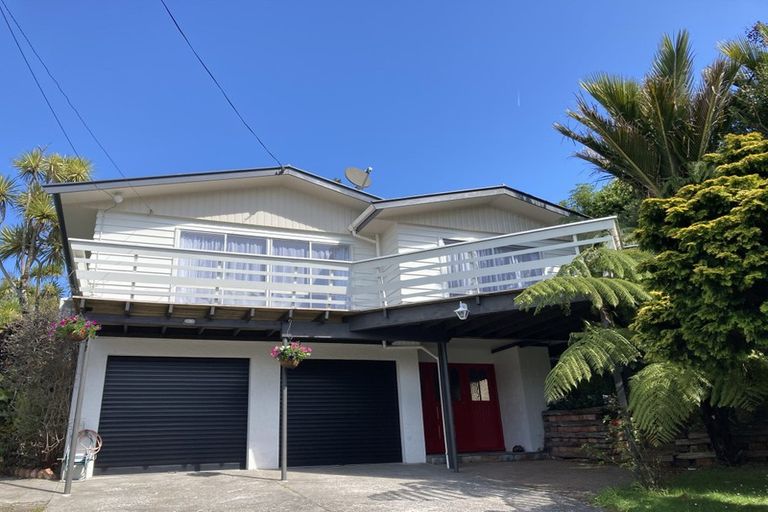Photo of property in 134g Huatoki Street, Frankleigh Park, New Plymouth, 4310