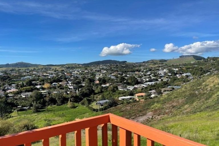 Photo of property in 18 Philomel Crest, Welcome Bay, Tauranga, 3112