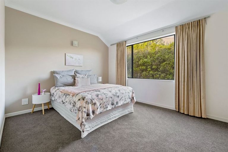 Photo of property in 50 Robert Might Road, Kumeu, 0810